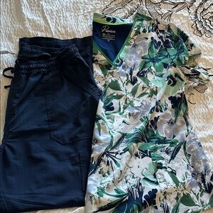 Xl Healings Hands and Dickies scrub set